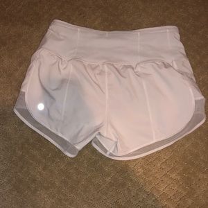 white lululemon shorts